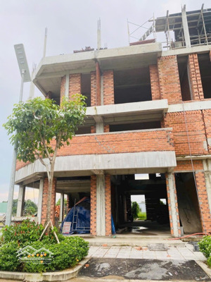 với 1,5 tỷ quý khách hàng có thể sở hữu ngay căn nhà shophouse 3 tầng