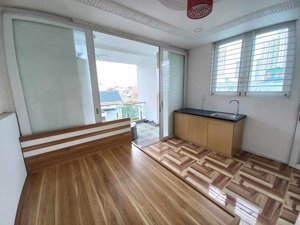 cho thuê phòng trọ đẹp xuất sắc tại 793/28 trần xuân soạn, q7, giá 4,7 triệu, 20m2