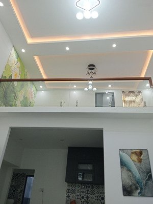bán nhà 2 tầng, nở hậu, chiều ngang gần 6m, full nội thất tt hải châu, đà nẵng
