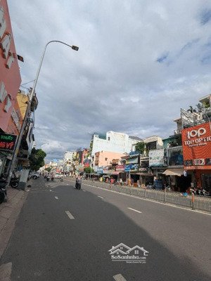 bán nhà gần chợ bà chiểu, hẻm xe hơi, dt khủng 82m, xây mới 5 tầng, phường 24, bình thạnh