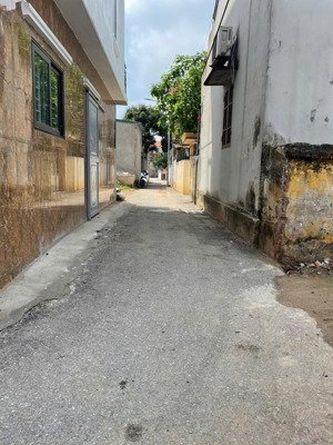 bán nhanh lô đất đẹp giá siêu tốt cho các nhà đầu tư, ô tô đỗ cửa, đường thông tứ tung