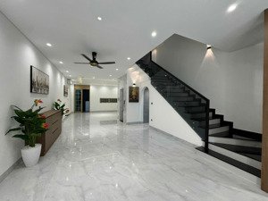 cho thuê nhà regal pavillon - hóa sơn 10 đối diện loteria đà nẵng