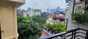bán căn nhà phố vũ ngọc phan, quận đống đa diện tích 85m, 5t,mặt tiền 5.3m giá 23,5 tỷ