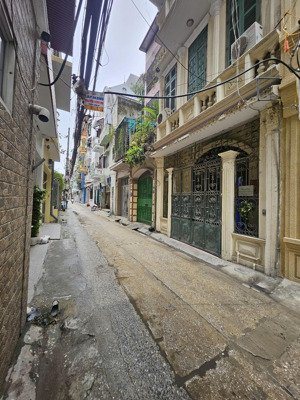 chính chủ cho thuê mặt bằng kinh doanh