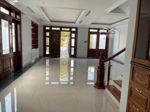 bán nhà kdc đại phúc 100m2 (5x20) 3lầu, 4pn, 5wc. khu vip đáng sống. giá 11ty8.