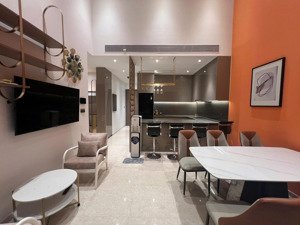 cho thuê căn hộ 2 phòng ngủ 79m2, nội thất siêu đẹp tại the marq quận 1. giá chỉ 36 triệu/tháng
