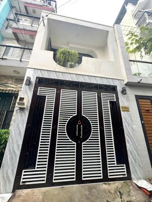 bán nhà hẻm 876 cách mạng tháng tám - 44m2 - 3.6 x 13m - hxh- oto ngủ trong nhà - sổ đẹp - 6.99 tỷ