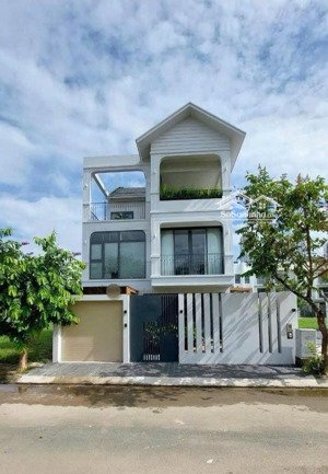 siêu phẩm! bán biệt thự ngang 10m kdc tân tạo đường nguyễn hoàng , p. an phú quận 2 - giá 39 tỷ