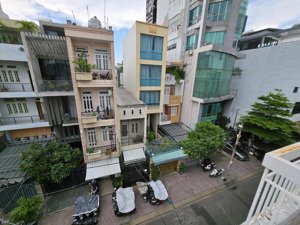 cho thuê nhà mặt tiền - cạnh công viên phú nhuận-4 tầng- giá 27 triệu