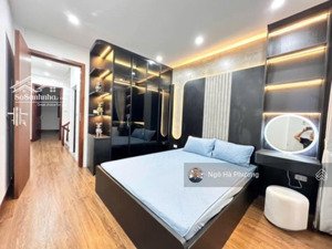 chủ nhà rất tâm huyết với căn nhà kim giang 40m2 7 phòng ngủ, gần ô tô