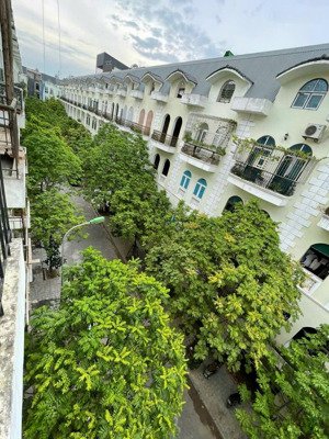 bán biệt thự đô nghĩa, hà đông, lô áp góc kinh doanh, diện tích 75m2 , giá 16.5 tỷ .