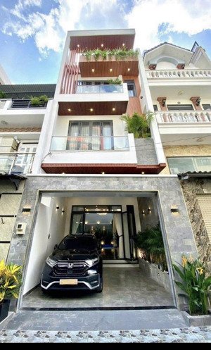 chủ thiện chí để lại căn nhà đang cho thuê 27triệu ngay 3/2,p14,quận 10-giá:4tỷ160/64,4m2(4,6x14)