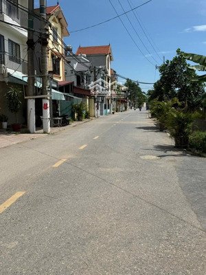 đất đấu giá ỷ lan, đặng xá- lô góc,đường 3 ô tô tránh,vỉa hè,hạ tầng phát triển,ở sướng, kinh doanh