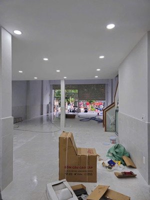 cho thuê nhà mặt tiền đường 15 phường tân quy quận 7