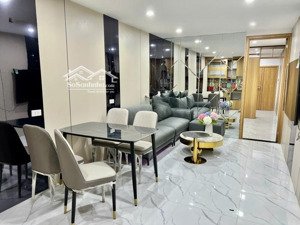 bán gấp căn hộ khu tập thể tầng 1 3pn, 3wc, 100m2 tại phương mai, đống đa, hà nội, giá 4,56 tỷ