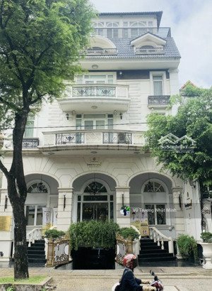 biệt thự phan đăng lưu, phú nhuận. 304m2 (12 x 25) 5 tầng thang máy, hđt 150tr, giá bán 44 tỷ