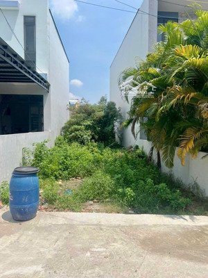 tôi cần bán miếng đất thổ cư 104m2 đường 55 tân phú trung sổ hồng riêng giá 1ty8