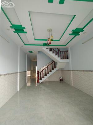 CẦN BÁN GẤP NHÀ ĐƯỜNG CẦU XÂY, CẦN ĐƯỚC, LONG AN, 101M2, SHR, GIÁ 1,350 TỶ