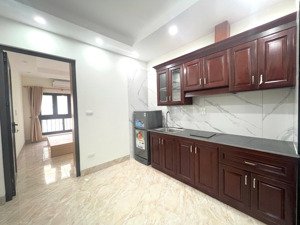 cho thuê nhà mặt đường mỹ đình, ô tô đỗ cửa phòng 1 ngủ 1 khách full nội thất máy giặt riêng