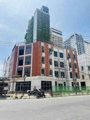 cho thuê nhà 4 tầng mt đường trần bạch đằng ngang :15m