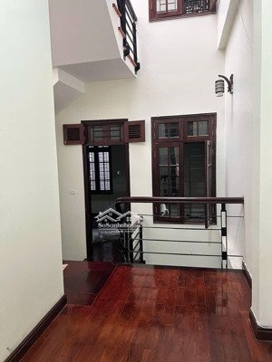 mặt phố trịnh công sơn 179m2 mặt tiền 9m 99 tỷ vỉa hè kinh doanh ô tô đỗ