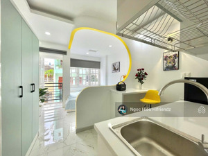 studio full nt - cửa sổ bancol - tách bếp máy giặt riêng gần cầu nguyễn văn cừ, đh khtn, đh sài gòn