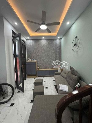 nhà đẹp nguyễn khang - 33m2 - 5 tầng - 2 thoáng - gần phố