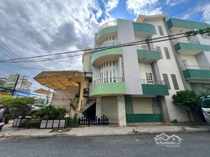 nhà góc 2 mt 537 nguyễn duy trinh - dt: 185m2 - giá thuê 120 triệu/tháng