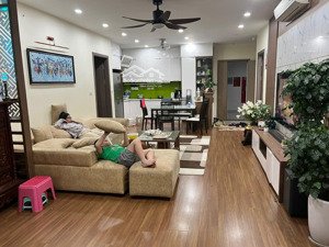 quá rẻ! chung cư 103 đường nguyễn khuyến, văn quán, dt 79m2 2 ngủ 2 wc, giá chỉ hơn 4 tỷ
