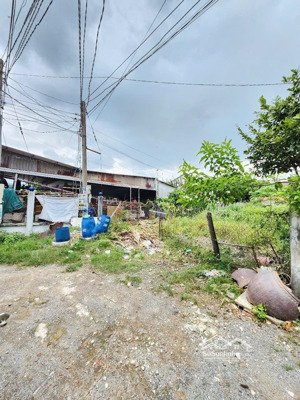 lô đất rẻ full thổ cư, gần chợ tân phước khánh 200m2, ngang 7,7m, xây tự do