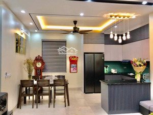 bán nhà 4 tầng phố thuỵ khuê, 63m2, ngõ thông, ô tô đỗ cửa, nhà dân xây, ở luôn