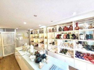 cho thuê siêu phẩm nhà mặt phố huỳnh thúc kháng, đoạn đẹp, diện tích:55m2 có gác xét, mặt tiền:8m