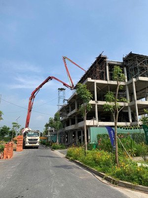 chính chủ bán nhanh shophouse 2 mặt tiền 115m2 gần chợ bình chánh bệnh viện nhi đồng
