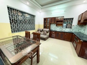 cho thuê nhà (tầng 1) (60m2) full nội thất xịn sò