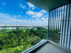 bán căn 3pn 120m2 giá 8,6 tỷ(102%)diamond centery celadon city, view rừng nguyên sinh. nhà mới 100%