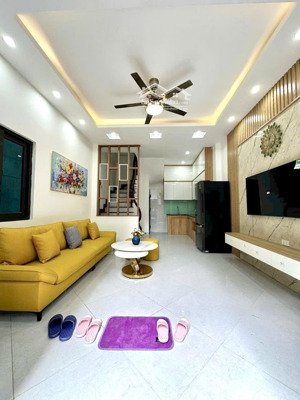 bán nhà cách 1 nhà ra phố ngô quyền - hà đông, 30m2 5tầng, full nội thất