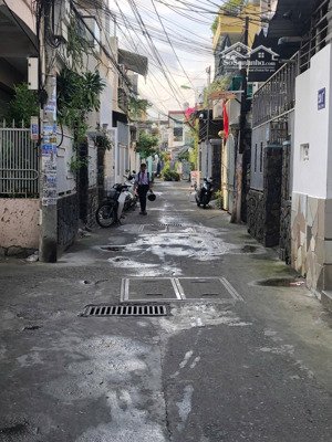 cần bán nhà hẻm ôtô hải đức, phường phương sơn nha trang 3.2tỷ