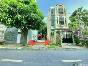 bán nhanh lô đất 5x20m, giá 11.5 tỷ, mặt tiền đường số 20m kdc phạm hữu lầu gần belleza quận 7.