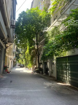 cần bán gấp nhà phân lô cán bộ phố trúc khê láng hạ đống đa 90m 5 tầng oto giá đầu tư lh 