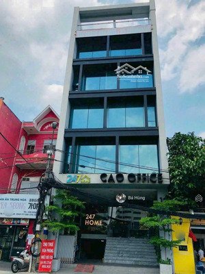 cần bán gấp! tòa nhà mặt tiền lam sơn. dt: 10.2 x 27m - hầm 6 tầng - hđt: 220tr/th - giá 45.7 tỷ