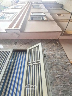 bán nhà riêng đẹp xuất sắc tại lĩnh nam, 5,8 tỷ, 31m2, 4 tầng