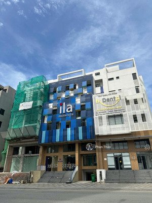 sở hữu khách sạn 5 sao khu vip sân bay-cửu long-trường sơn...15x25m-hầm 7 lầu-hđt 500tr-giá 80 tỷ