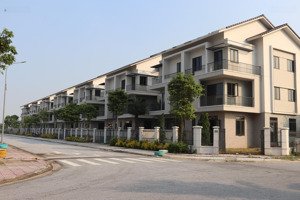 mở bán biệt thự vip- siêu đẹp - giá f0- cđt tại trung tâm tp từ sơn