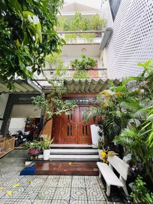 giảm ngay 1 tỷ! chính chủ bán biệt thự bình tân - 8x16m 3 tầng- nội thất toàn gỗ quý đẳng cấp.