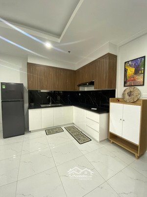 chủ bán lỗ căn 3pn 2wc 85m2 tại opal skyline giá 2,45 tỷ - full nội thất xịn 2,6 tỷ sẵn sổ hồng