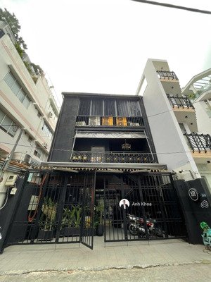 hàng kín! xe hơi tới nhà tôn thất tùng, q1 (7x20m vuông vức) sẵn 4 tầng. kd sầm uất. chỉ 52 tỷ tl