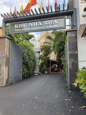 bán nhà nguyễn trọng tuyển,q.tân bình 76m2 4tầng 26tỷ(thuơng lượng)