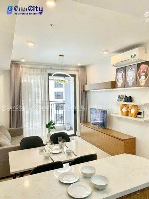 cho thuê the tresor lầu cao view đẹp chỉ 20tr