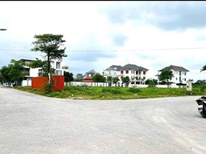 bán lô góc 2 mặt đường 280 m khu biệt thự k9 quán bàu đường 15 m