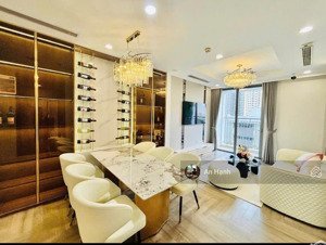 hott!! sức khỏe yếu chủ cần bán gấp căn hộ rivera park quận 10, 70m2, 2pn- 2wc, 1tỷ570